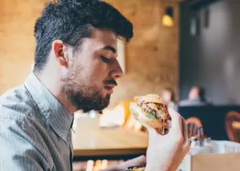 Erkeklerde Beslenme Diyetisyen Fiyatları