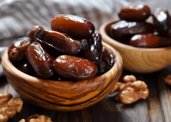 Hurmanın Faydaları – Kanserden Korur ve Kalp Dostudur!