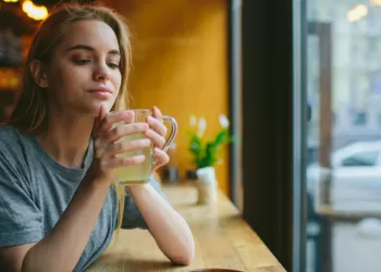 Strese Karşı Ihlamur Çayı İçin!