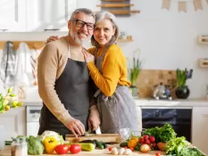 Yaşlılarda Beslenme